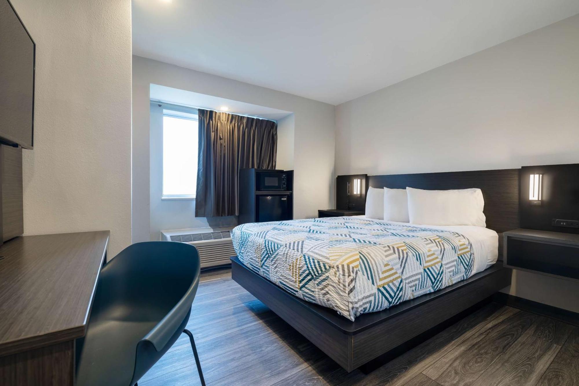 Hotel 6-mcallen, Tx - East McAllen
